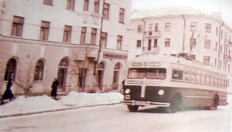 Omsk, MTB-82D nr. 63; Omsk — Historical photos