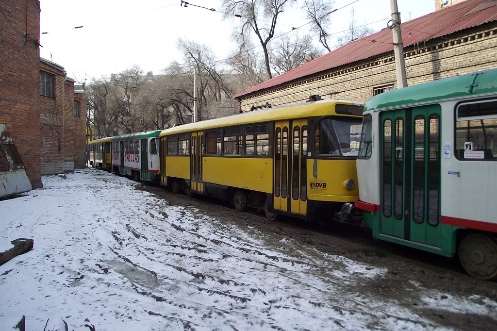 Днепр — Прибытие трамваев из Германии (2011); Днепр — Территория вагоноремонтных мастерских