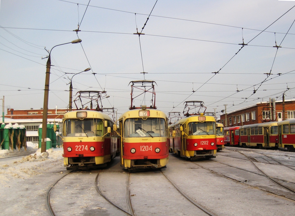 Іжевськ, Tatra T3SU (двухдверная) № 2274; Іжевськ, Tatra T3SU № 1204; Іжевськ, Tatra T3SU № 1202; Іжевськ — Трамвайное депо № 1