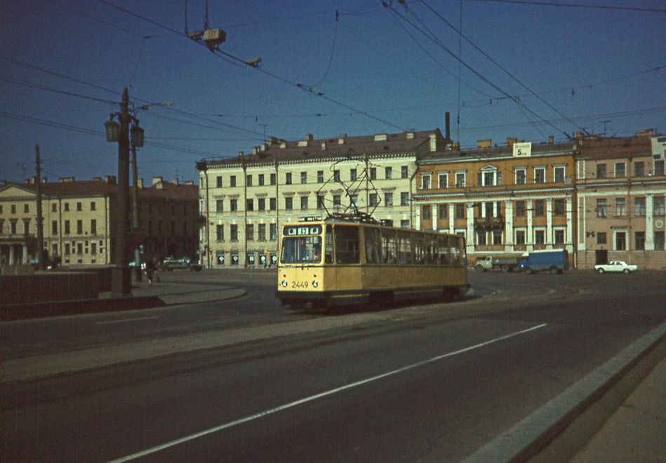 Saint-Petersburg, LM-68M № 2449