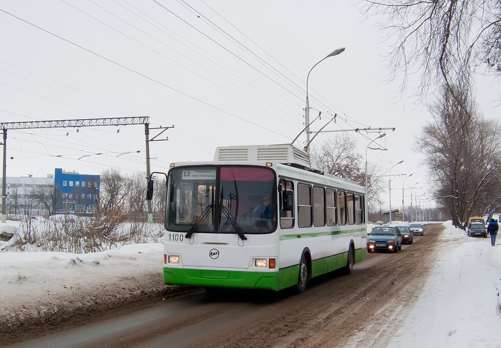 Ryazan, LiAZ-5280 č. 1100