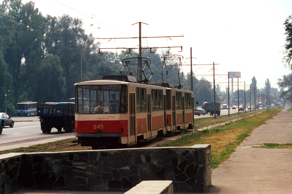 Київ, Tatra T6B5SU № 045