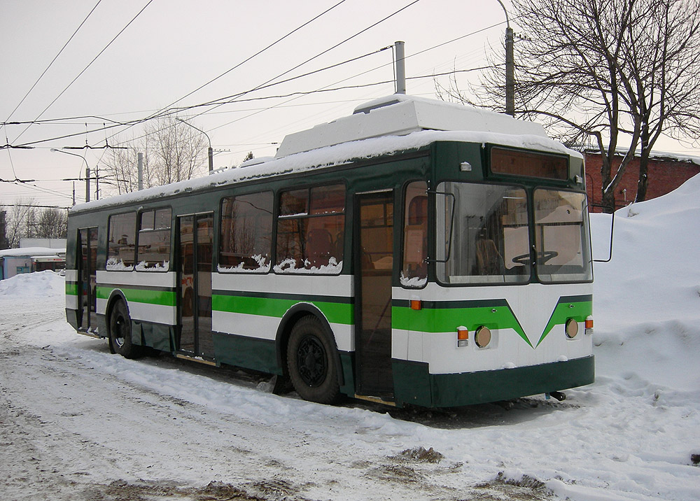 Кемерово, ЗиУ-682 КР Иваново № 33; Кемерово — Новые троллейбусы