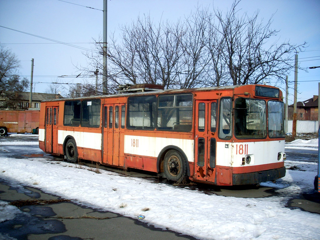 Dnyepro, ZiU-682V10 — 1811