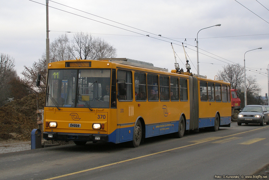 Zlín, Škoda 15Tr02/6 — 370