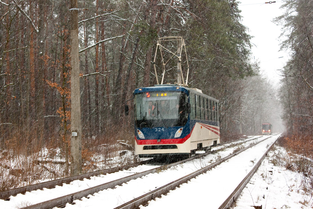 基辅, K1 # 324; 基辅 — Tramway lines: Podilske depot network — north; 基辅 — Trip by the trams K1 and K1M8 12th of February, 2011