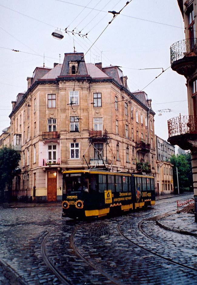 Львов, Tatra KT4SU № 1025