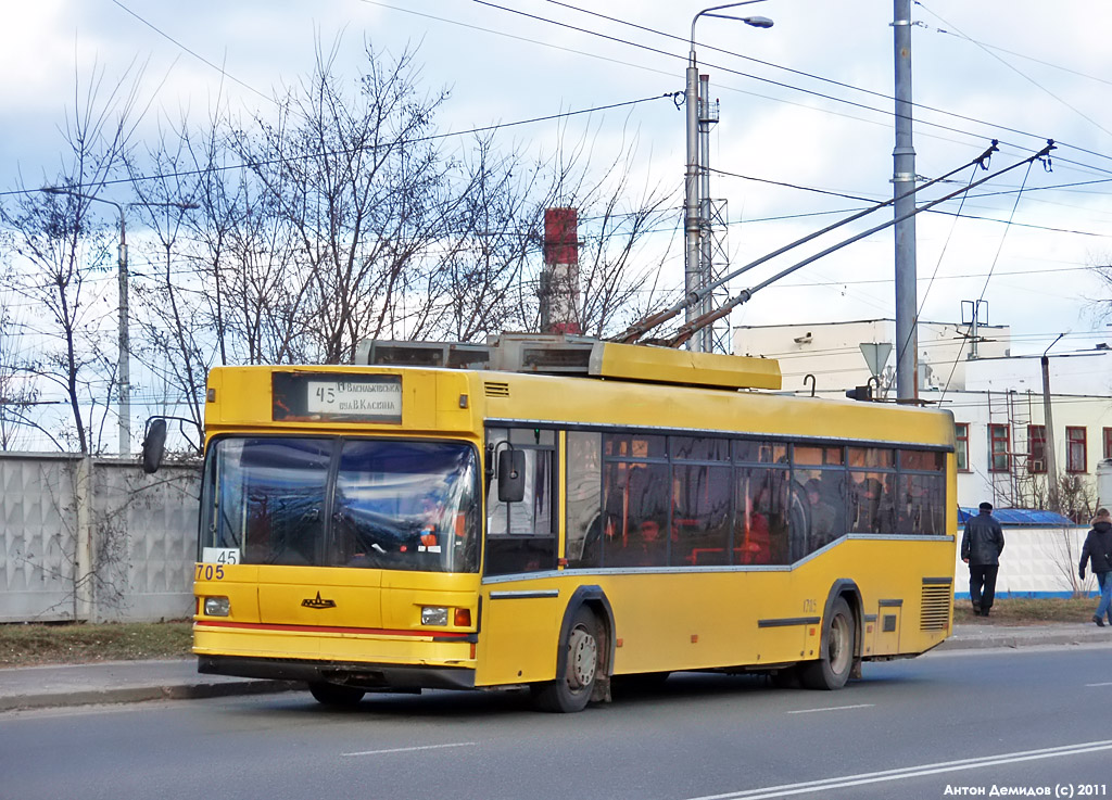 Kyiv, MAZ-103T # 1705
