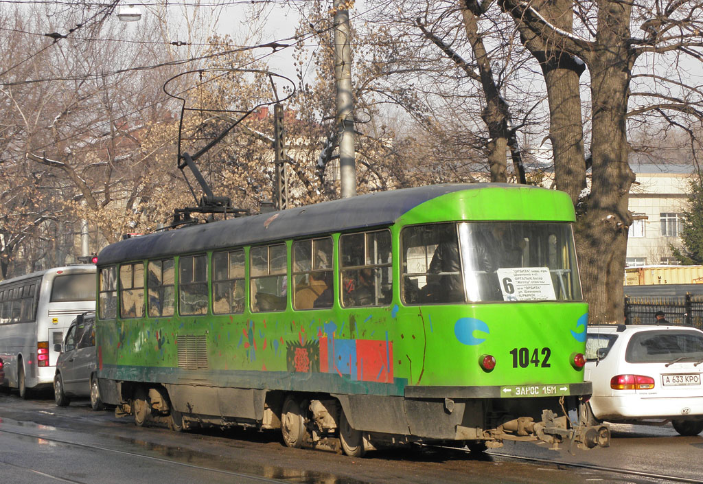 Almaty, Tatra T4D # 1042