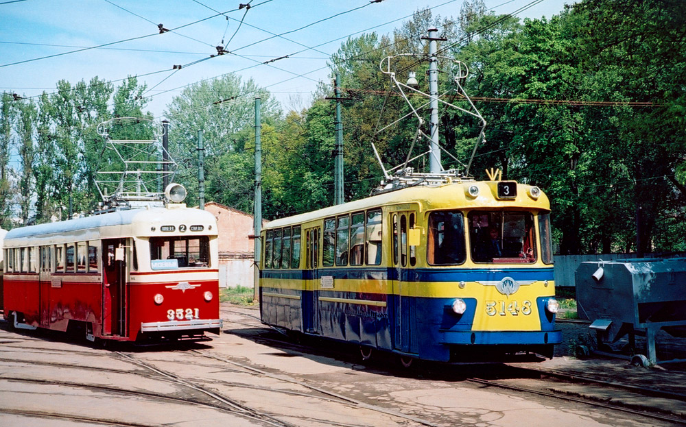 Sankt-Peterburg, LM-57 № 5148; Sankt-Peterburg, LM-47 № 3521