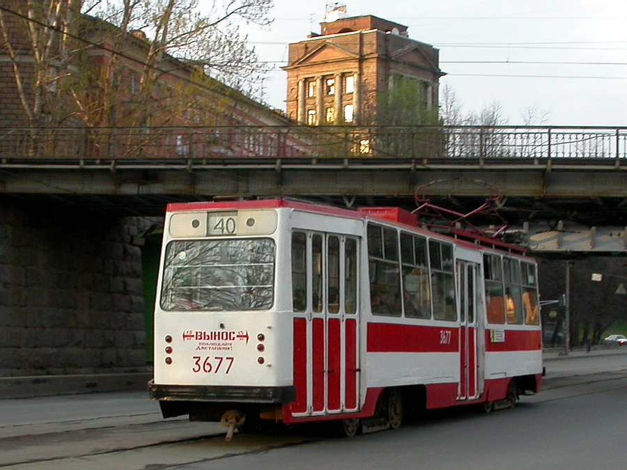 Санкт-Петербург, ЛМ-68М № 3677