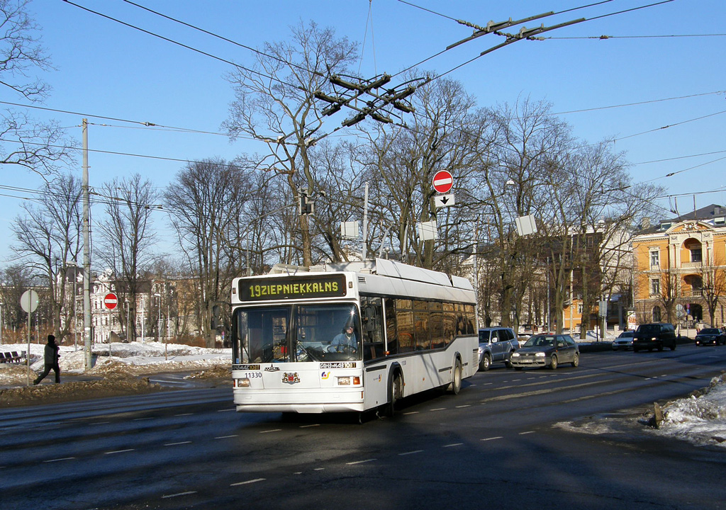 Riga, Ganz-MAZ-103T nr. 11330