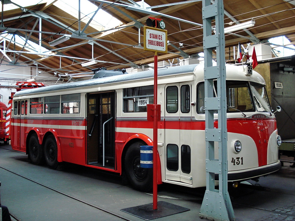 Prague, Tatra T400 III.B N°. 431