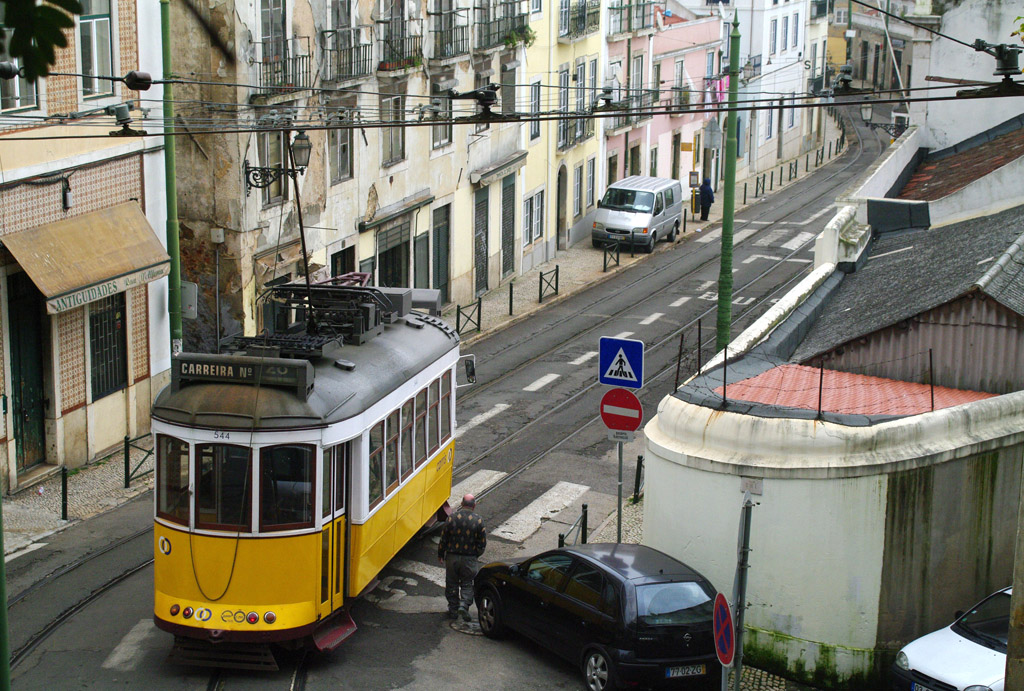 Lisbon, Carris 2-axle motorcar (Remodelado) nr. 544