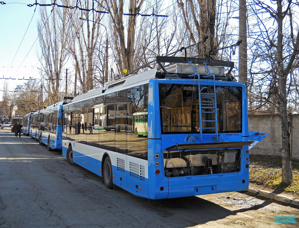 Crimean trolleybus, Bogdan T70115 # 8400