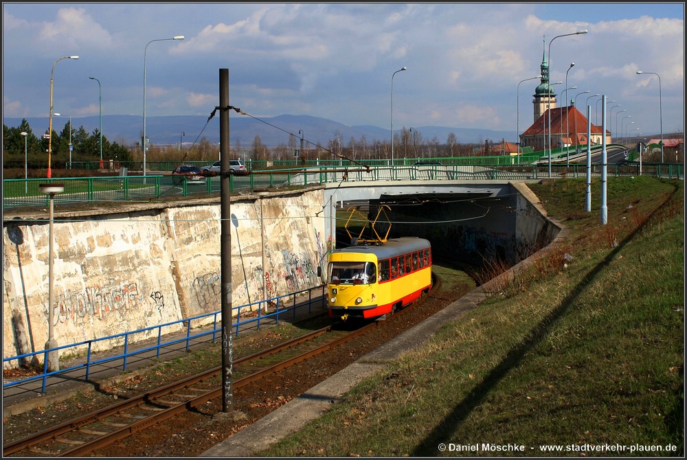 Мост и Литвинов, Tatra T3M.3 № 243