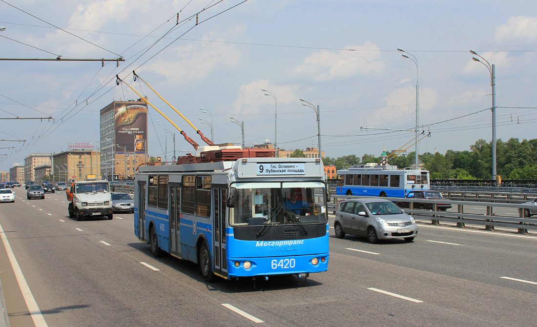 Moskwa, ZiU-682G-016.02 (with double first door) Nr 6420