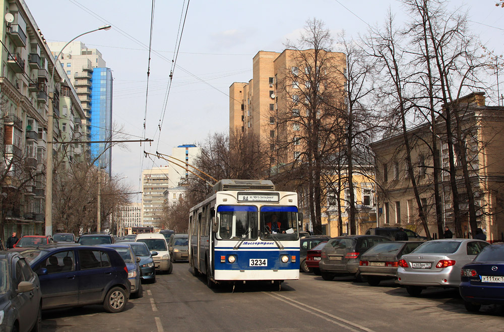 莫斯科, ZiU-682GM1 (with double first door) # 3234