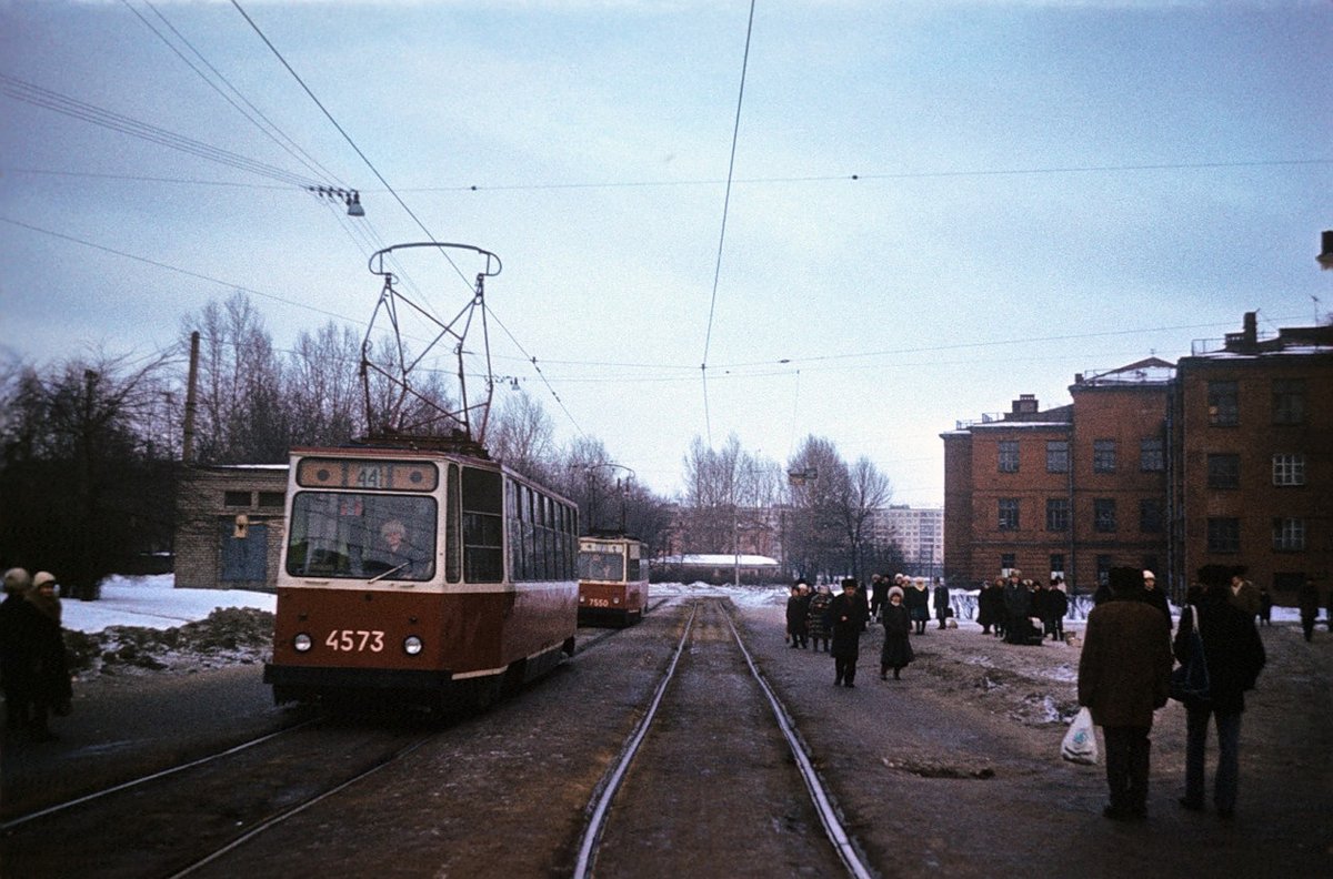 Saint-Petersburg, LM-68M № 4573