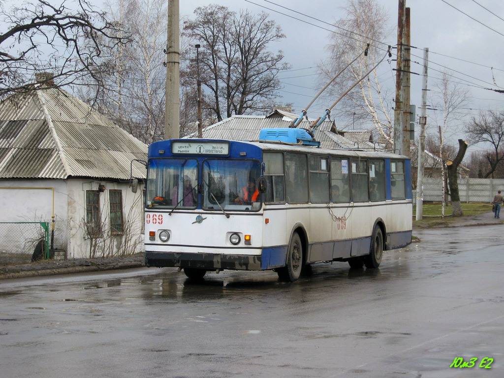 Лисичанск, ЗиУ-682В-012 [В0А] № 069