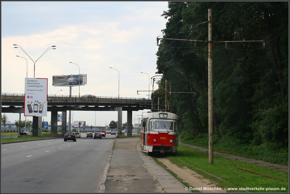 Kijev, Tatra T3SU — 5851