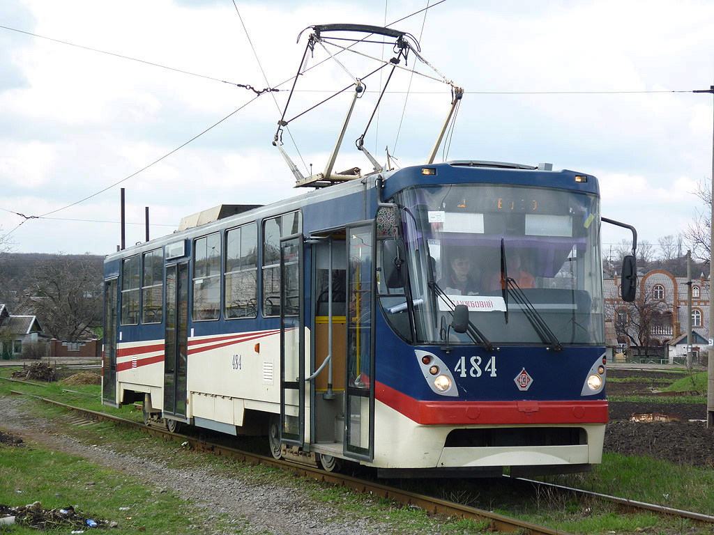 Kryvyj Rih — The ride on tram K1 № 484 on April 16, 2011