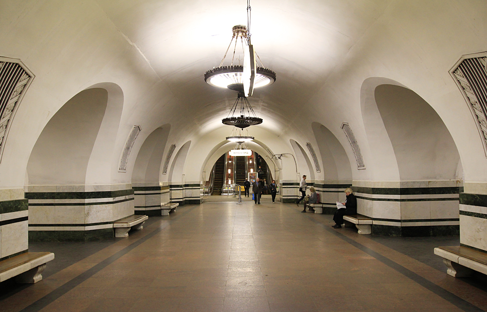Москва — Метрополитен — [6] Калужско-Рижская линия
