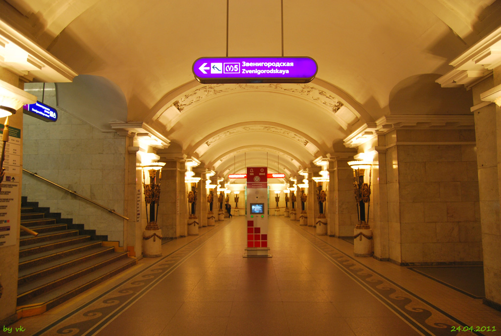 Санкт-Петербург — Метрополитен — Линия 1