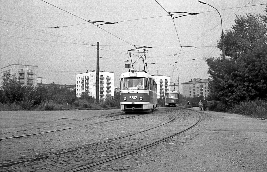 Moskau, Tatra T3SU Nr. 5512