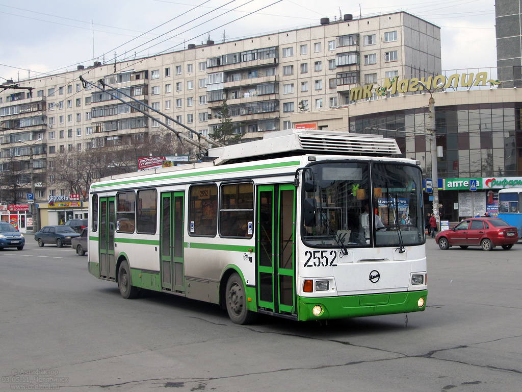 Chelyabinsk, LiAZ-5280 (VZTM) č. 2552
