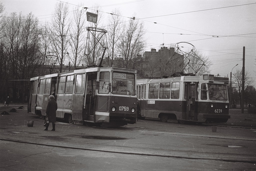Petrohrad, 71-605 (KTM-5M3) č. 0759; Petrohrad, LM-68 č. 6239; Petrohrad — Historic tramway photos