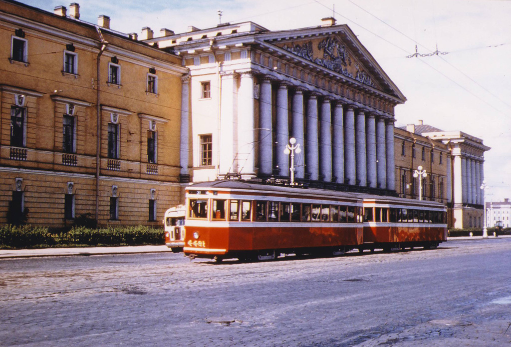 Sankt Petersburg, LM-33 Nr. 4481; Sankt Petersburg — Historic tramway photos