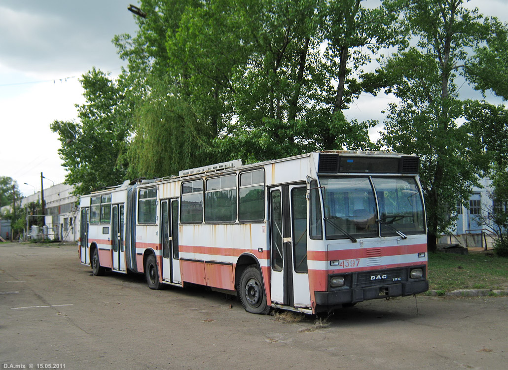 Kyjev, DAC-217E č. 4397