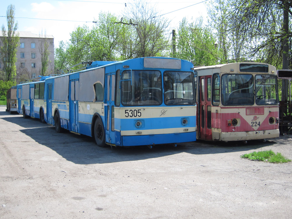 Tiraspol, ZiU-682V — (5305); Tiraspol, ZiU-682G [G00] — 224