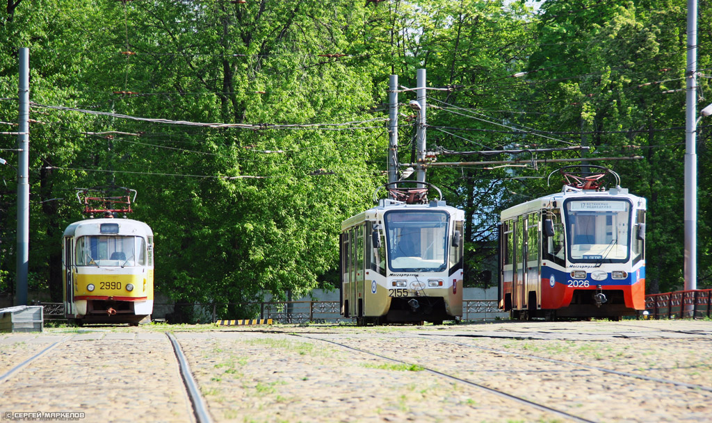 Moskva, Tatra T3SU č. 2990; Moskva, 71-619A č. 2155; Moskva, 71-619K č. 2026; Moskva — Tram depots: [2] Baumana