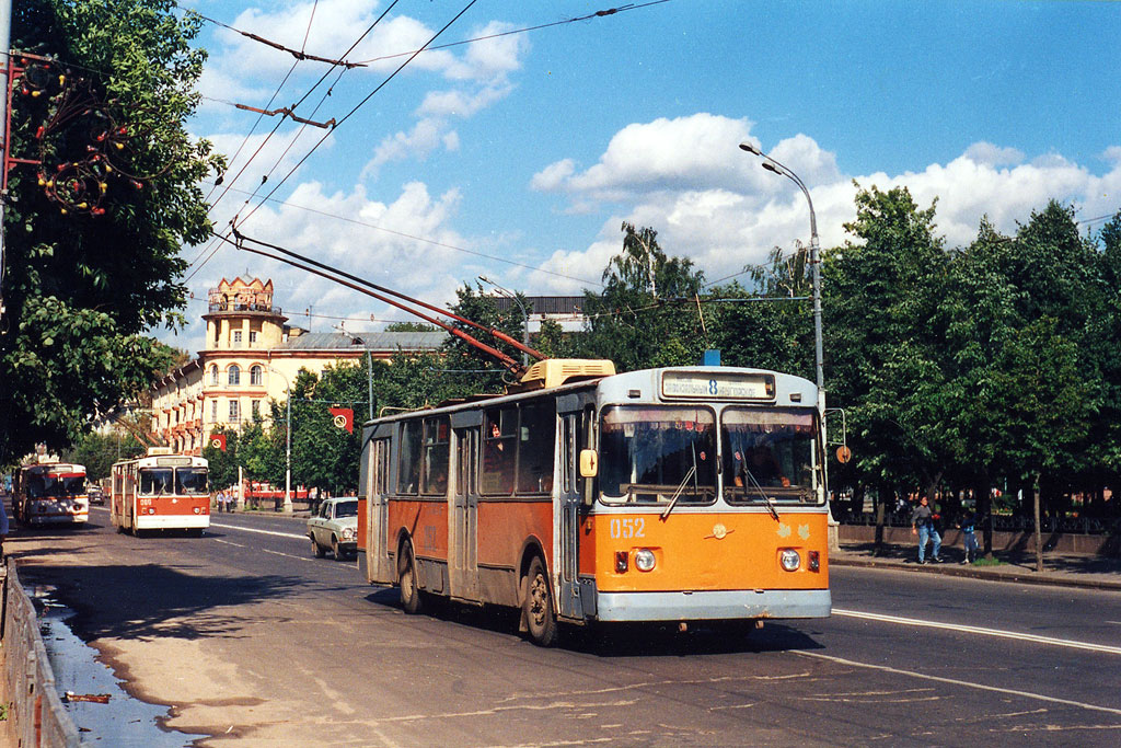 Орёл, ЗиУ-682В № 052; Орёл — Достопримечательности г. Орла; Орёл — Исторические фотографии [1946-1991]; Орёл — Маршрутоуказатели