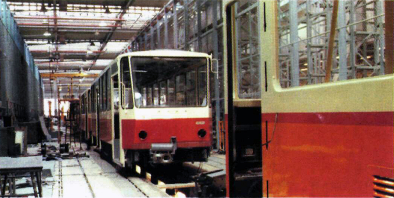 Sofia — Booklet ČKD Praha Tatra Smíchov 1852-1992 — Sofia trams; Prague — ČKD Tatra factory
