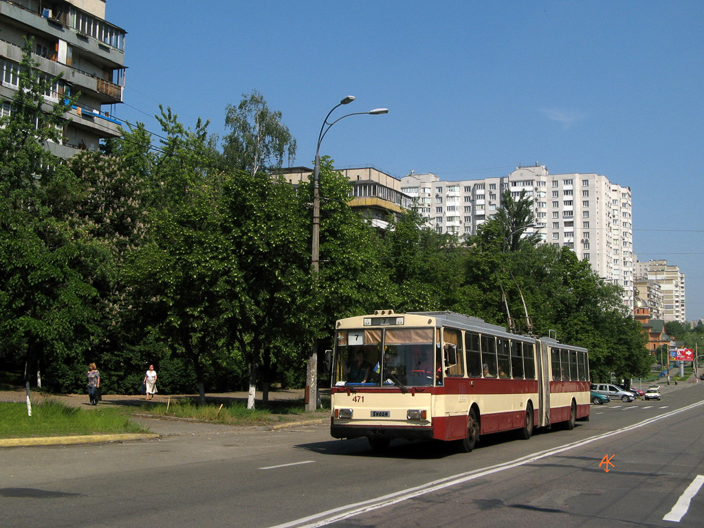 Kijevas, Škoda 15Tr02/6 nr. 471