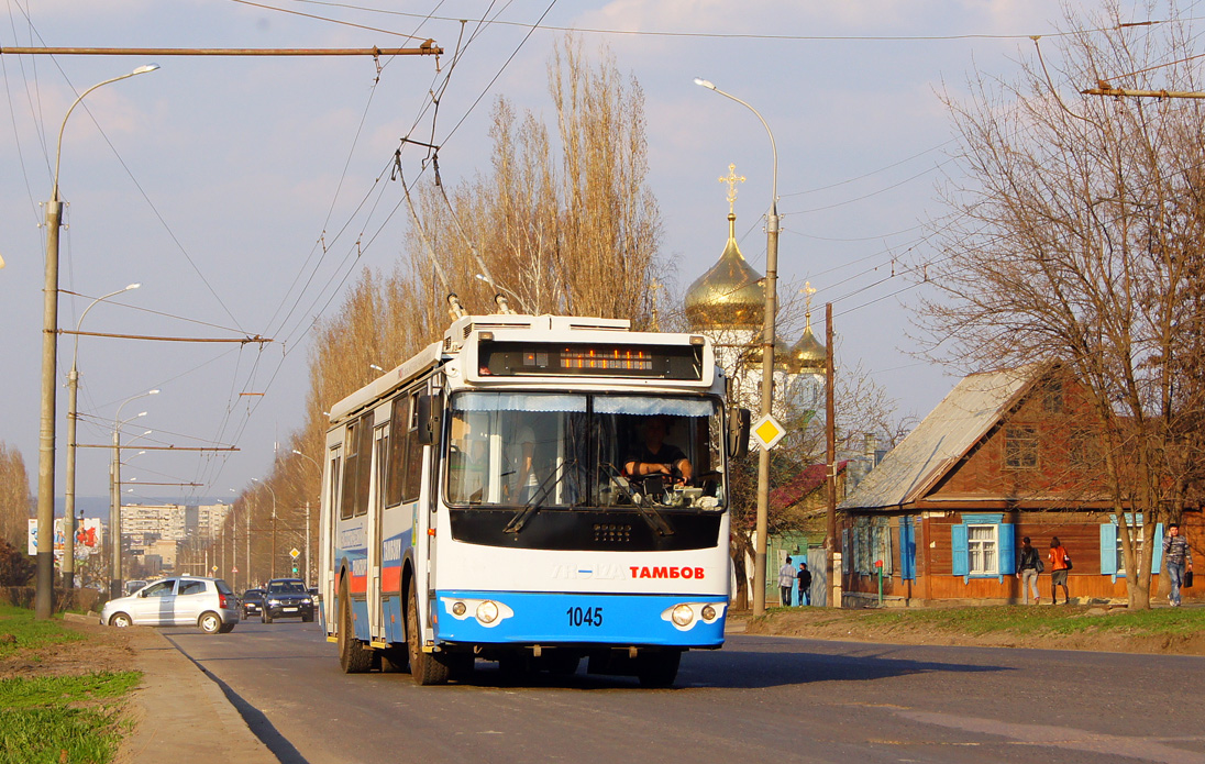 Tambov, ZiU-682G-016.04 # 1045