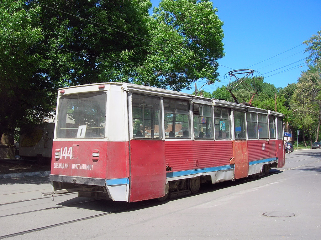 Novocherkassk, 71-605 (KTM-5M3) č. 144