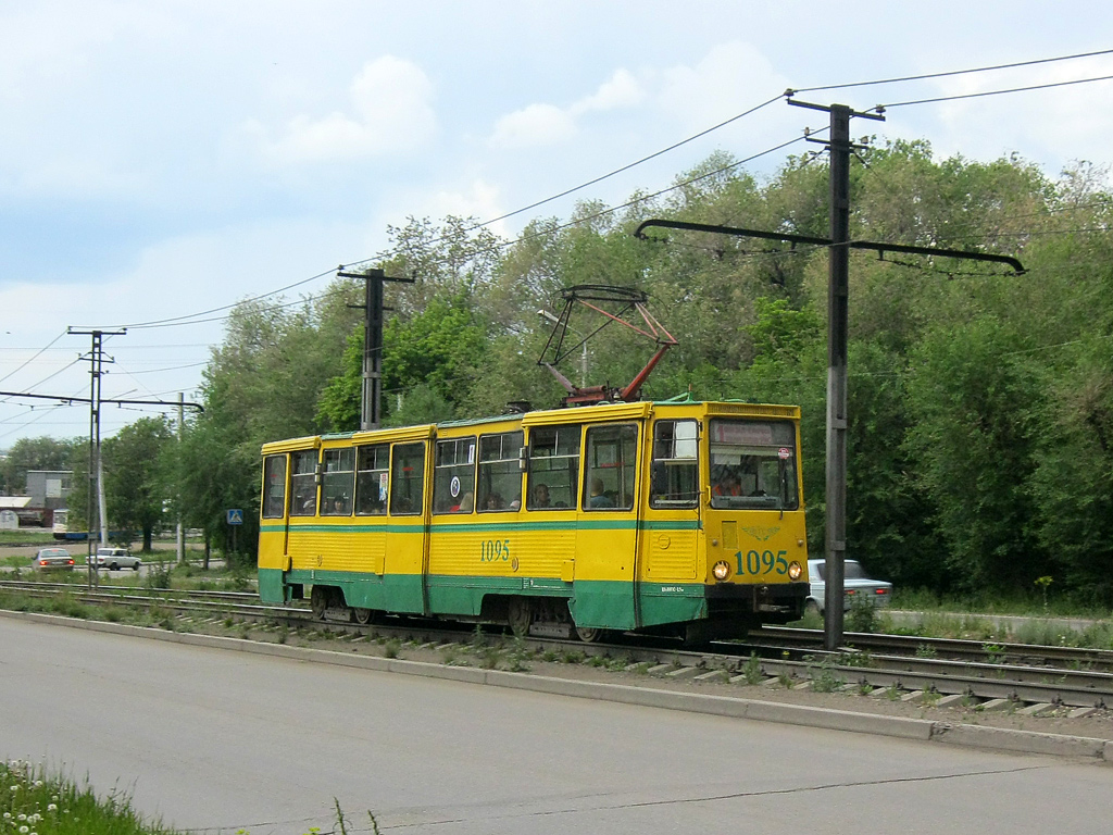 Magnitogorsk, 71-605 (KTM-5M3) N°. 1095