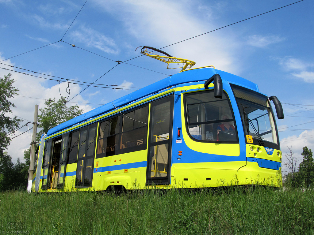 Zlatoust, 71-631-01 # б/н; Zlatoust — Testing of 71-631 tram