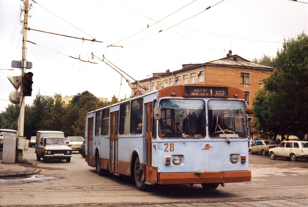 Шахты, ЗиУ-682В-012 [В0А] № 28; Шахты — Шахтинский троллейбус в 1990-е гг.