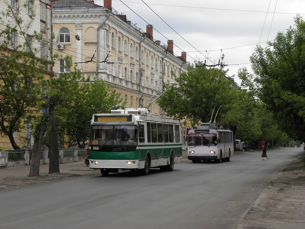 Dzerzhinsk, ZiU-682G-016.02 Nr 066; Dzerzhinsk, ZiU-682V [V00] Nr 003