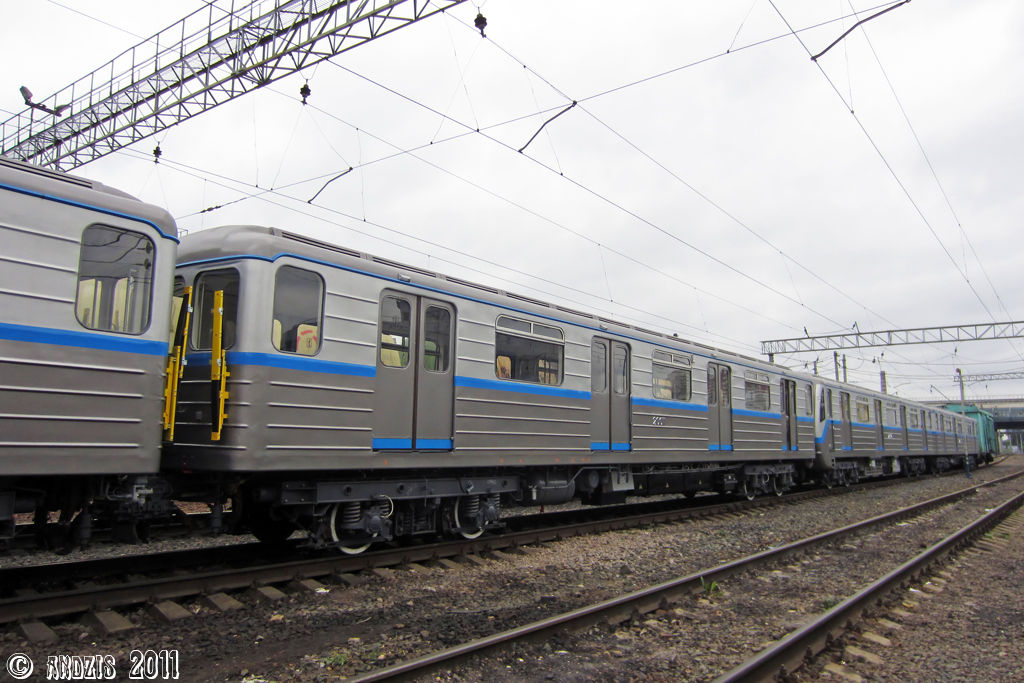 Moskwa, 81-714.6 Nr 20011; Mytiszcze — New cars for the Moscow metro