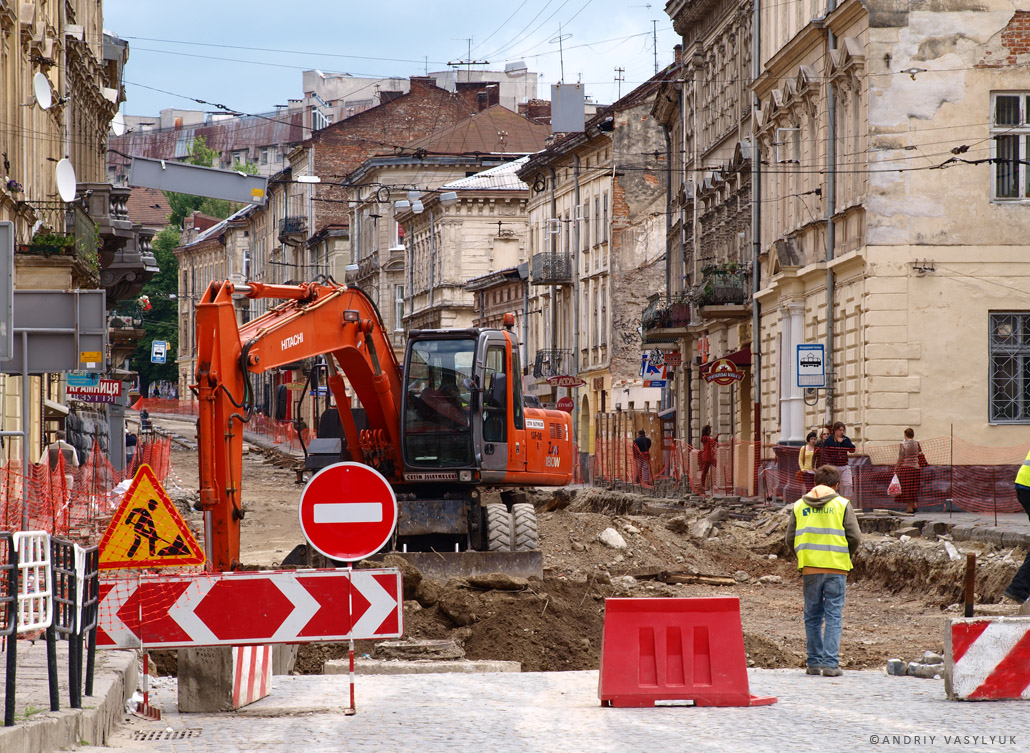 Lviv — Tracks reconstruction: Lychakivska str. [15.06-20.11.2011]
