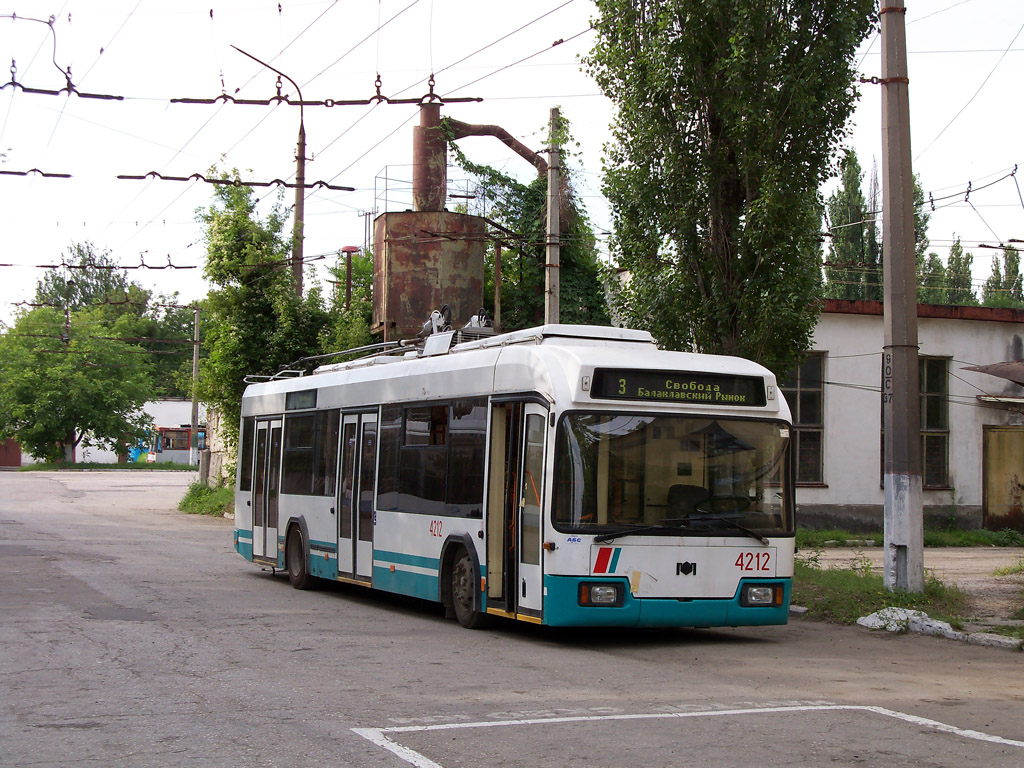 Crimean trolleybus, BKM 32102 № 4212