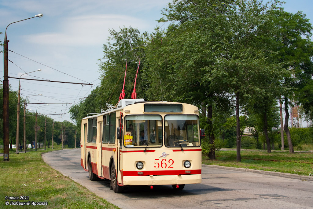 Zaporiżżia, ZiU-682B Nr 562; Zaporiżżia — Fantrip on the ZiU-682B #562 trolleybus (9 Jul 2011)