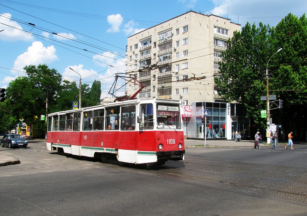 Николаев, 71-605 (КТМ-5М3) № 1109