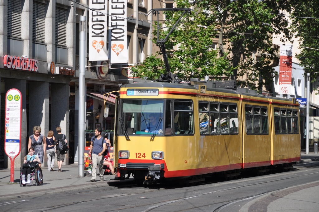 Karlsruhe, Waggon-Union GT8-EP № 124